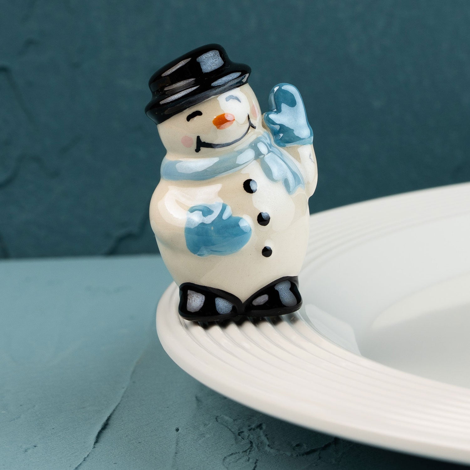 frosty pal | nora fleming