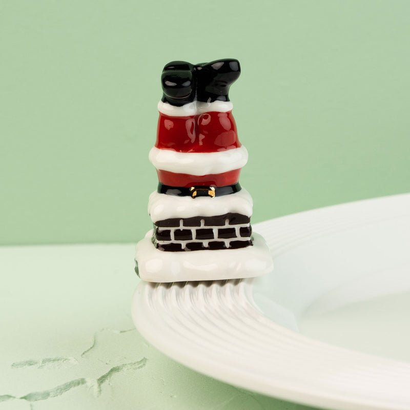 santa going down the chimney mini