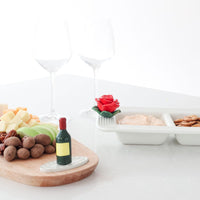 red rose mini and wine mini