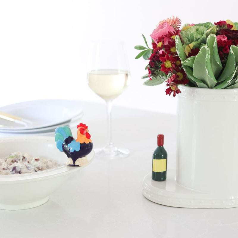 rooster and red wine minis on white bases