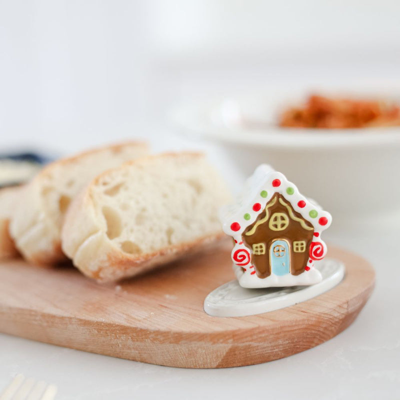 candyland lane gingerbread house mini and woodboard with bread